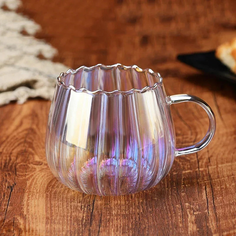 Hitze- & kältebeständige 400ml Borosilikatglas Tasse mit kreativem Streifendesign