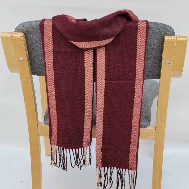 Vielseitiger Unisex Schal mit Karo Muster für alle Jahreszeiten