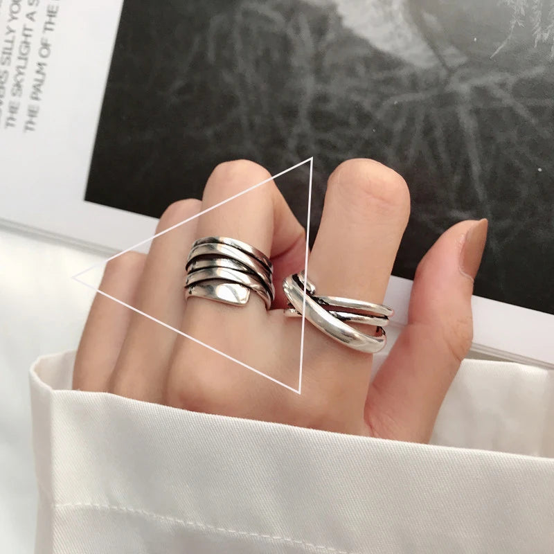 Verstellbarer Silberring mit hohlen Linien, stylischer Punk-Schmuck Unisex