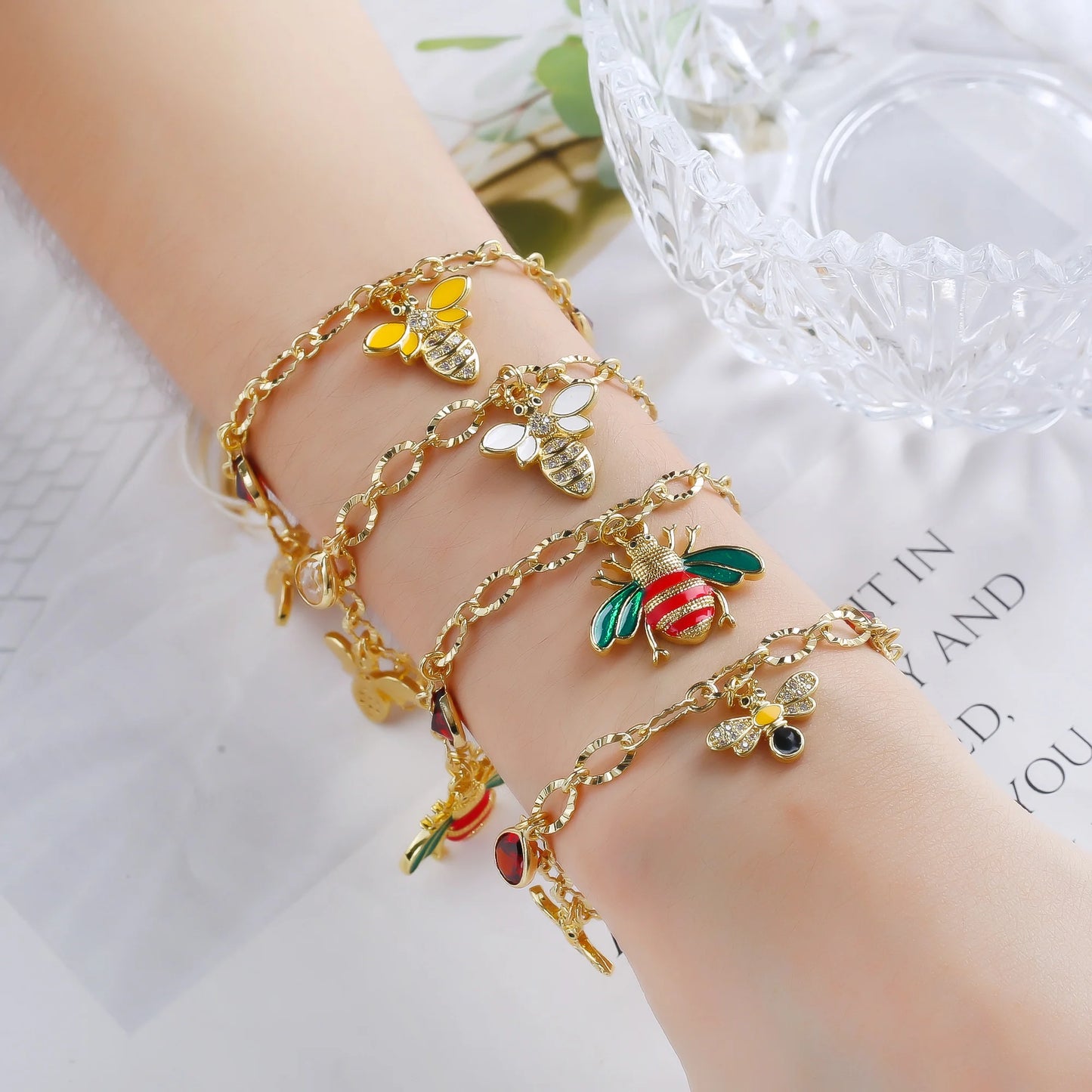 Verstellbares Insekt Bienen Armband für Damen mit Zirkon – Modisches Geschenk