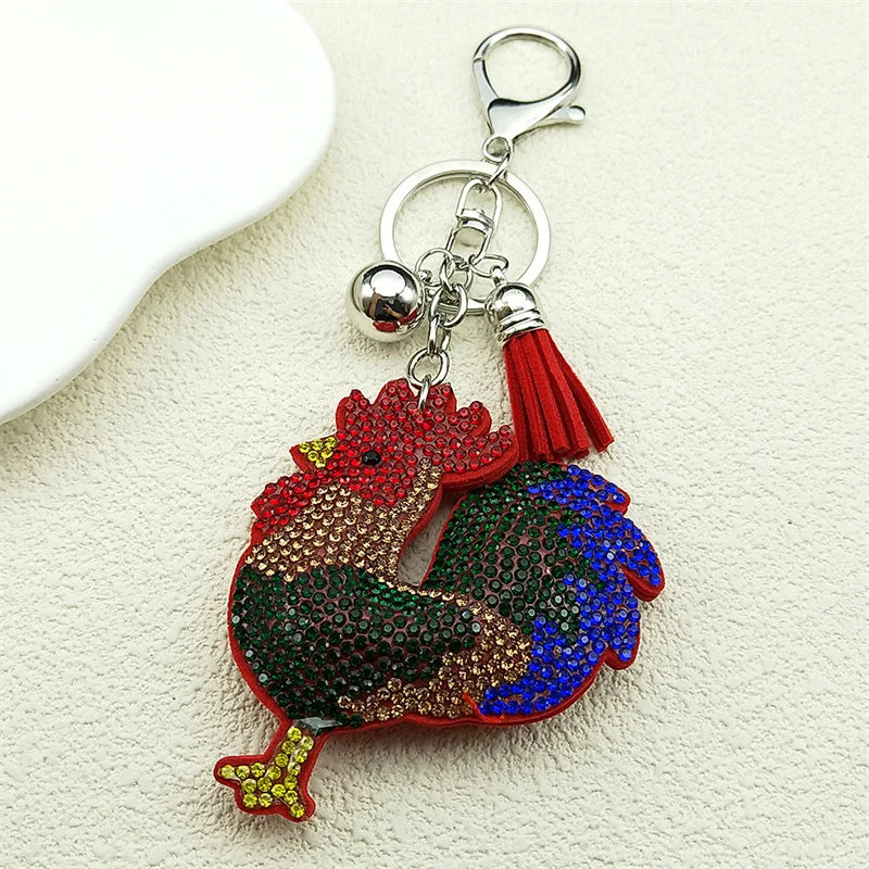 Bunter großer Hahn Schlüsselanhänger mit Kristallen Leder Metall Silbern