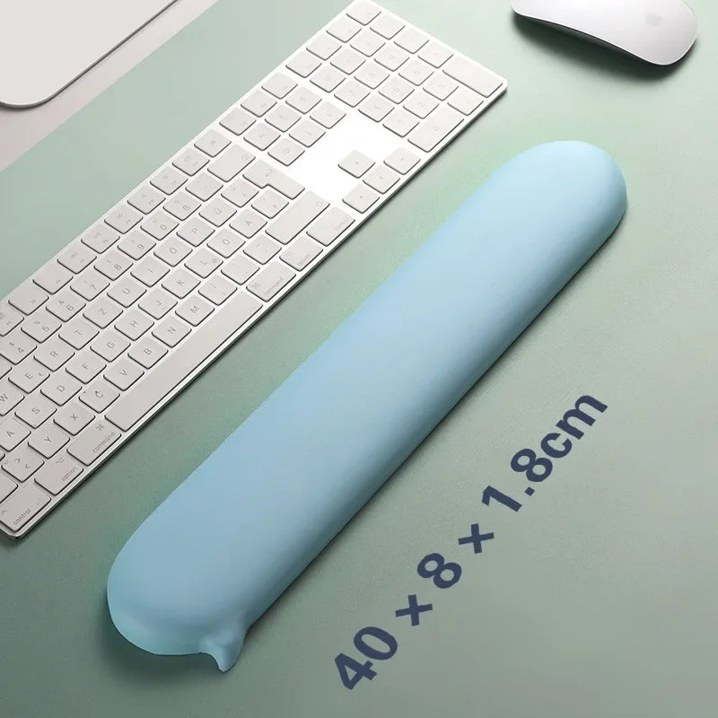Kawaii Silikon Mauspad mit Handgelenkauflage ergonomisch 140x80x18 mm