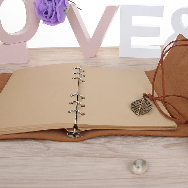 Retro Notizbuch aus Kunstleder mit Vintage-Blatt Anhänger für Büro - Reise