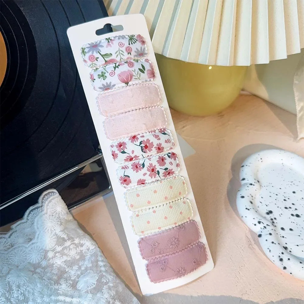 10er Set Blumen-Haarklammern für Mädchen – sicherer Halt, charmantes Design