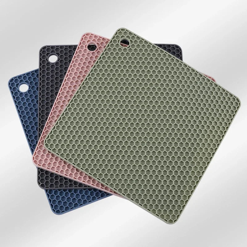 Multifunktionaler Silikon Hitzeschutz Tischset in Rund und Quadrat