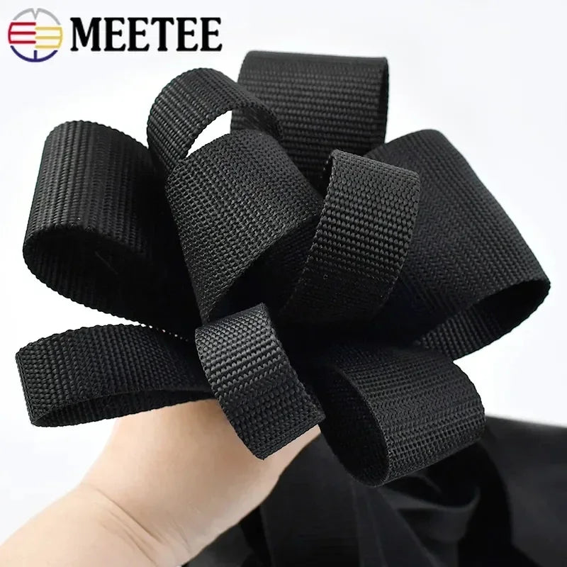 Schwarzes Nylon-Gurtband 20-100 mm für Taschen und Sicherheitsgurte