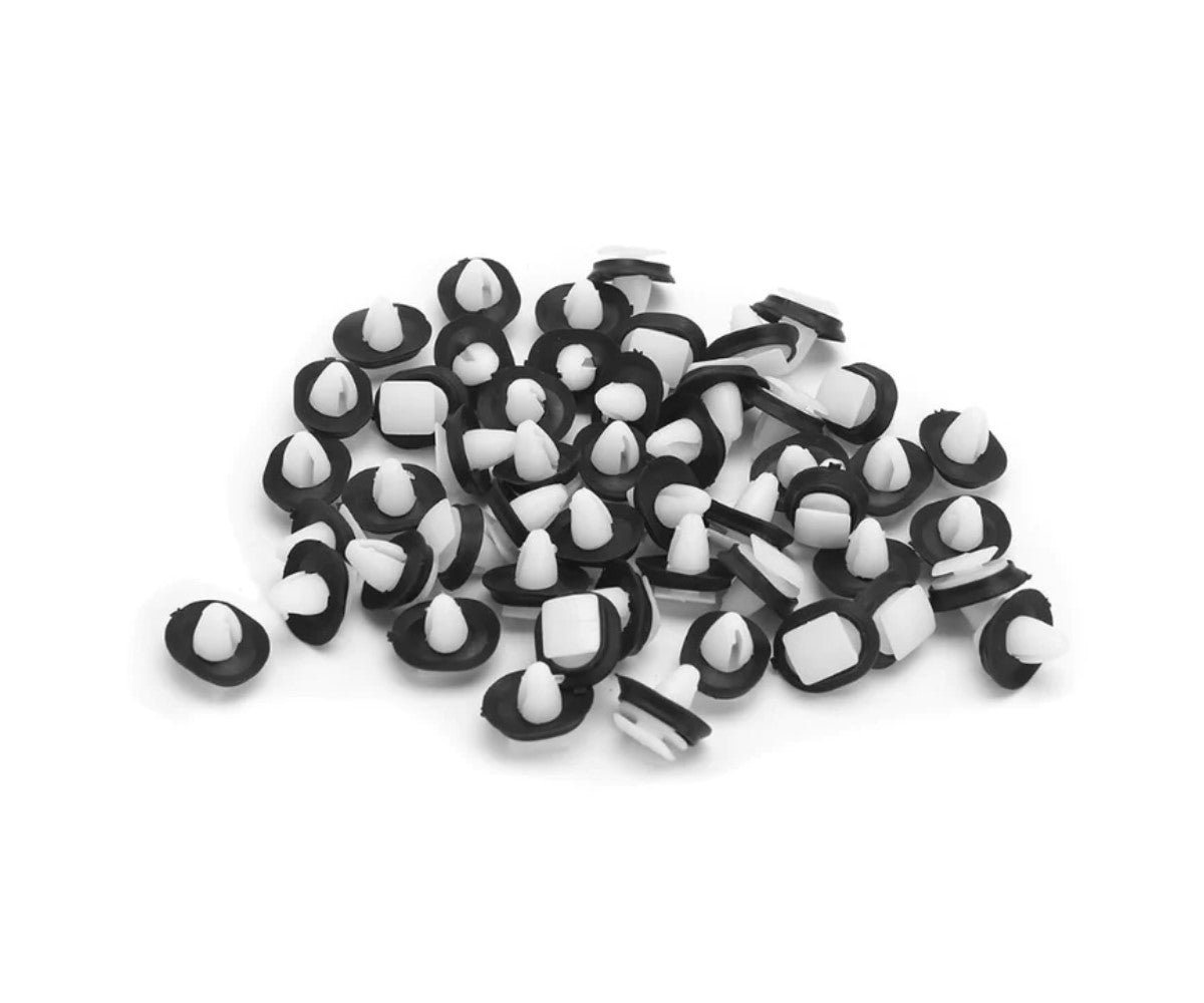 50 Befestigungsclips Verkleidung Seitenschutzleisten Fiat Ducato Citroen Jumper-Camping Pantheratec