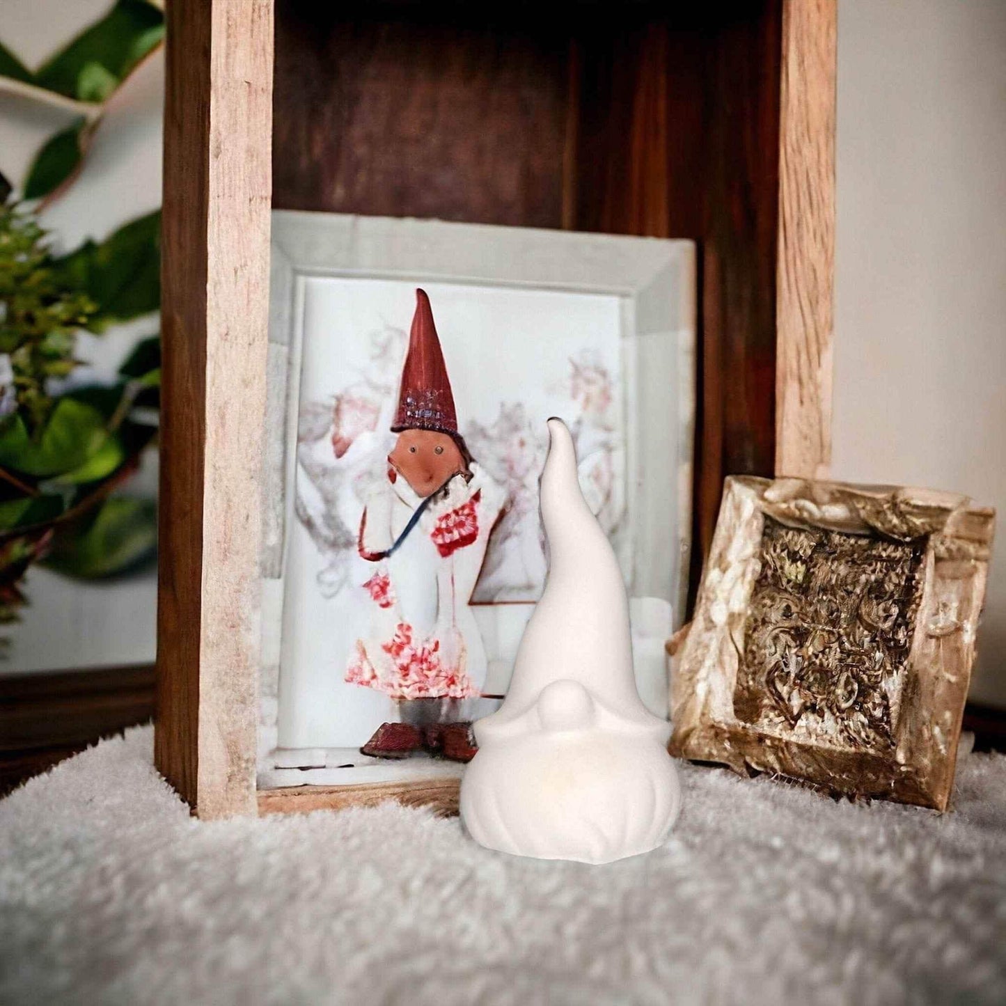 Handgemachte Zwerg und Wichtel Deko mit symbolischer Bedeutung