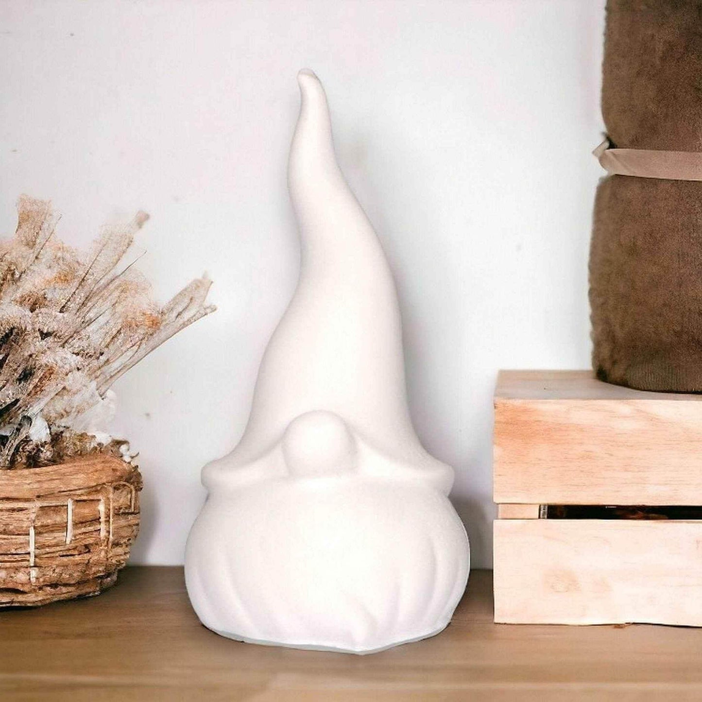 Handgemachte Zwerg und Wichtel Deko mit symbolischer Bedeutung