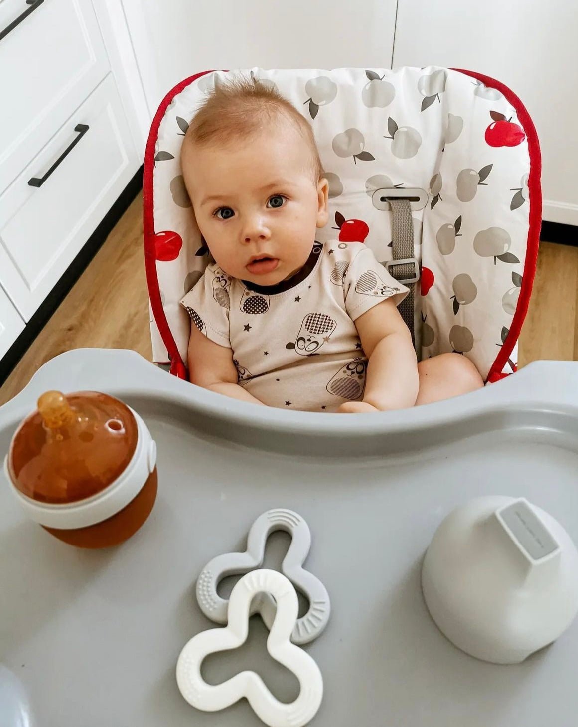 Sanfter Kleeblatt Beißring für schmerzende Babyzähnchen