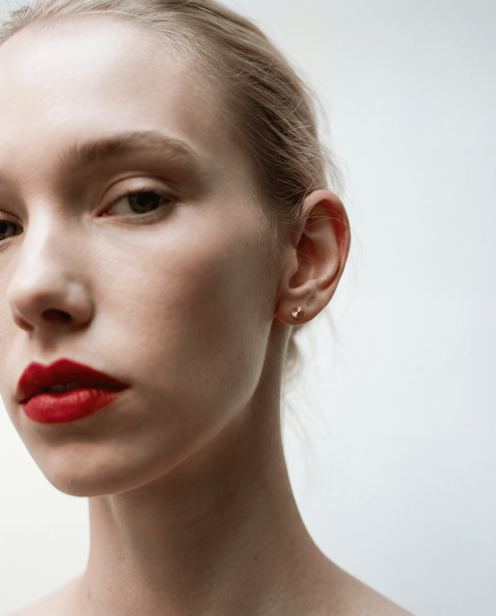 Aura Ohrstecker aus 925 Sterling Silber mit Goldplattierung-Studio Karl