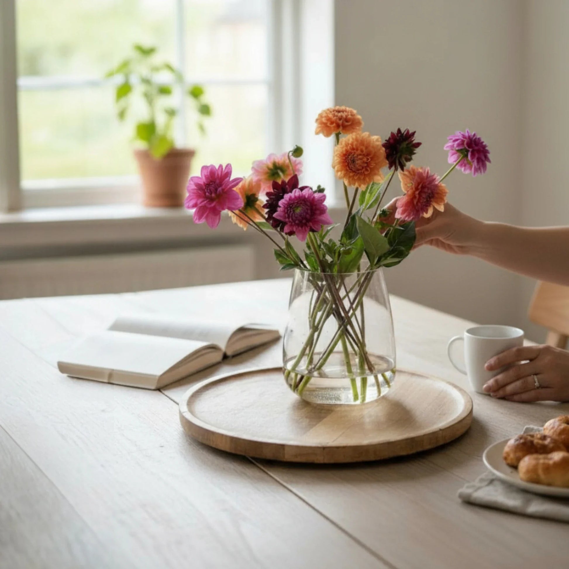 Dekorativer Holzteller aus massivem Mangoholz Ø 38 cm
